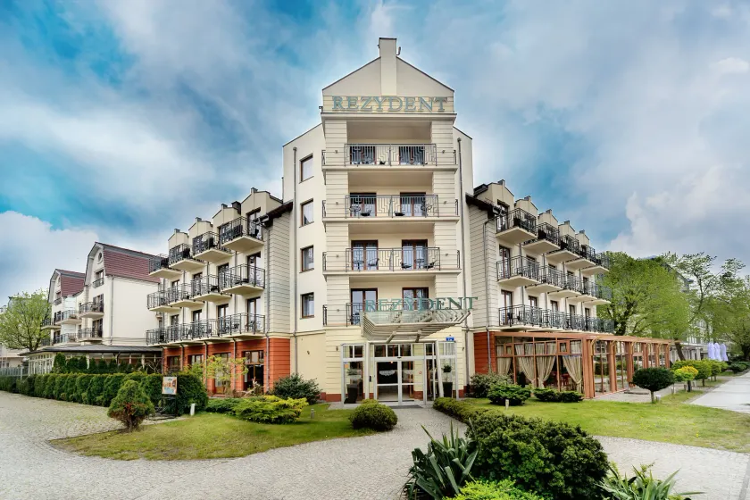 Rezydent Resort - Image 1