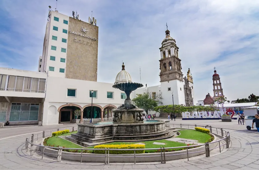Hotel San Francisco Irapuato Business Class - Image 1