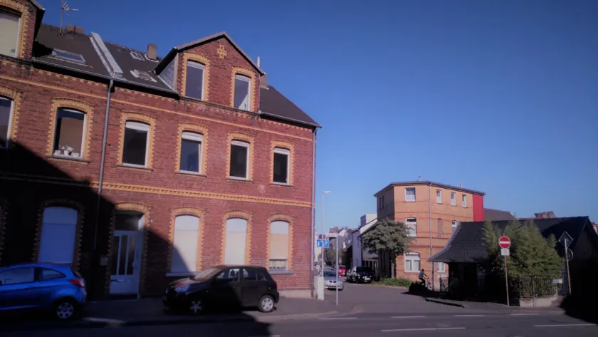 100 m2 - 3 room apartment - Image 1