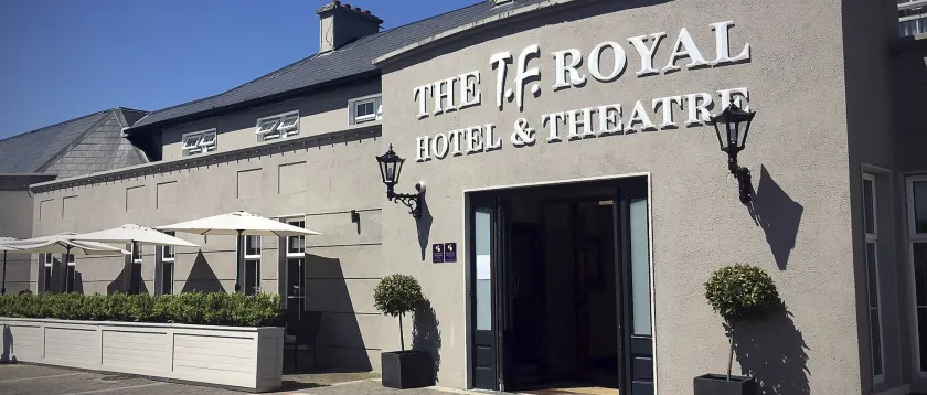 TF Royal Hotel & Theatre - Image 1