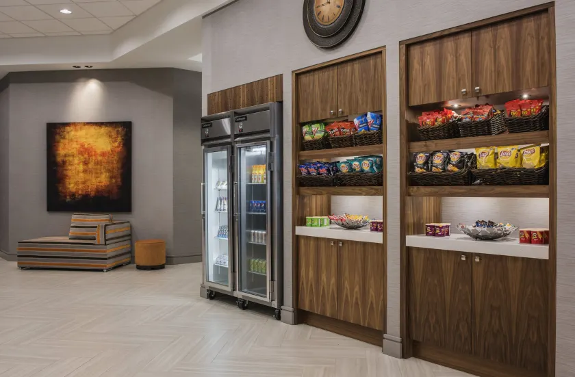 Holiday Inn Winnipeg-South by IHG - Lobby