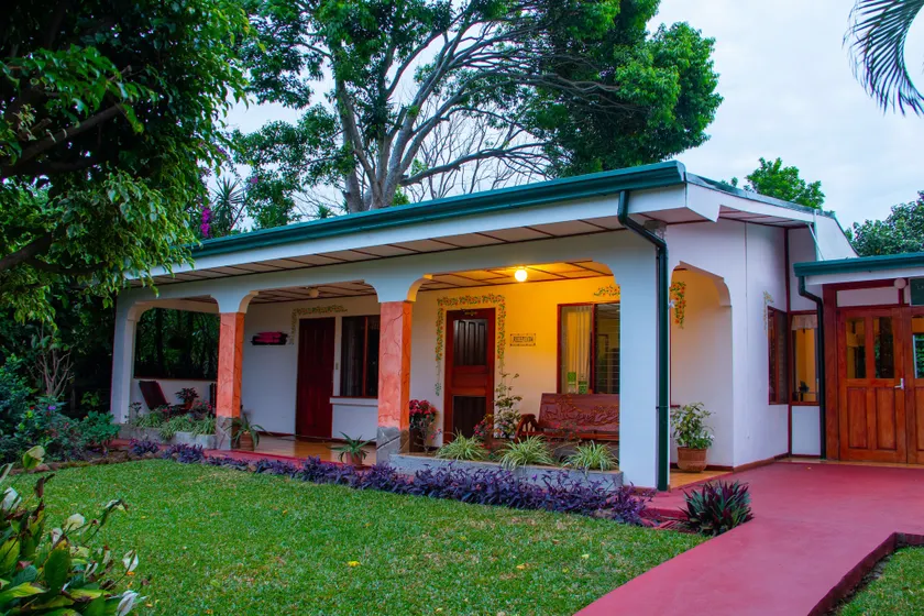 Hotel La Rosa de America - Image 1