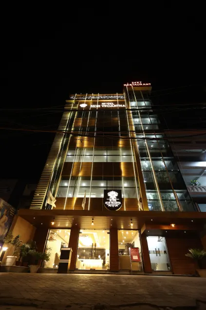 Hotel Sidh Vedantha - Image 1