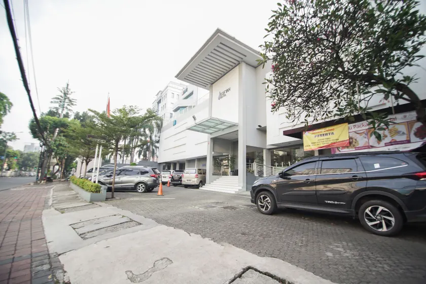 Sofyan Inn Hotel Tebet Family Friendly - Image 1