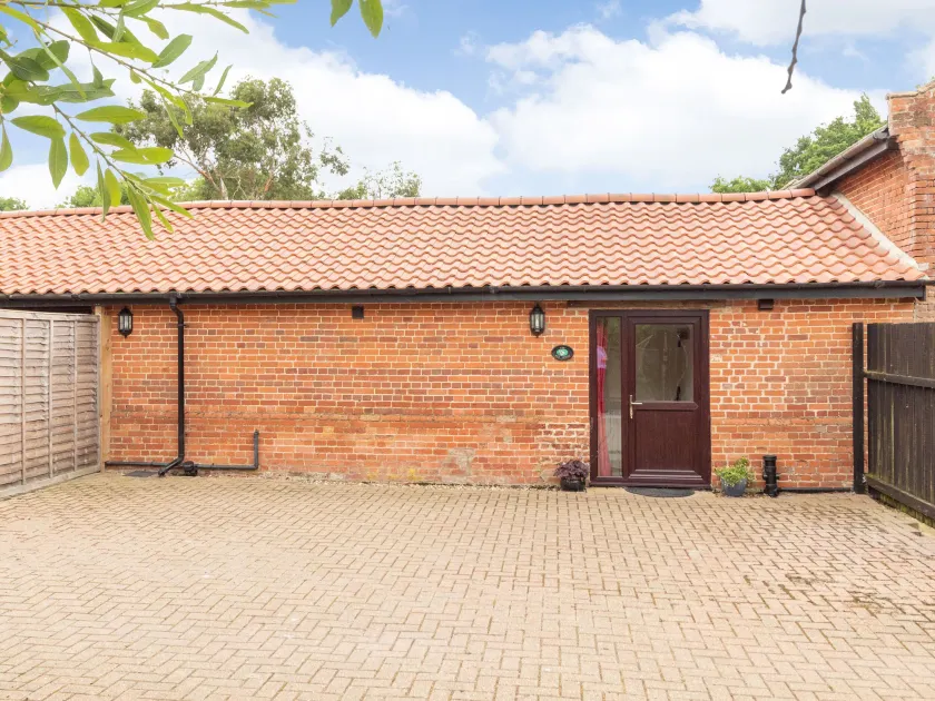 The Hen House - Image 1