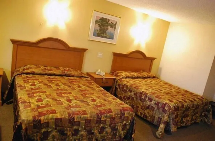 South Bay Motel - Image 1