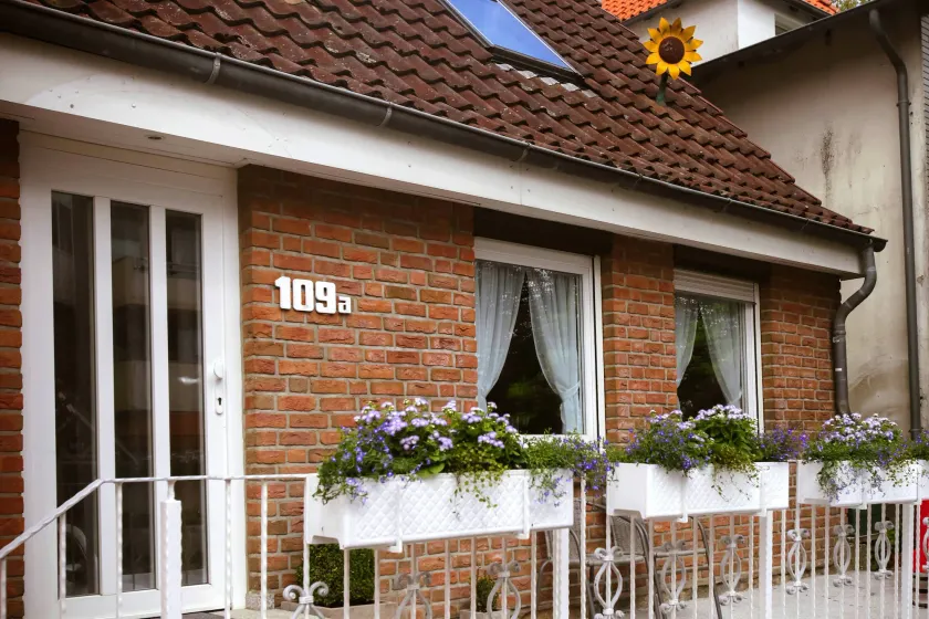 Das Sonnenblumenhaus - Image 1