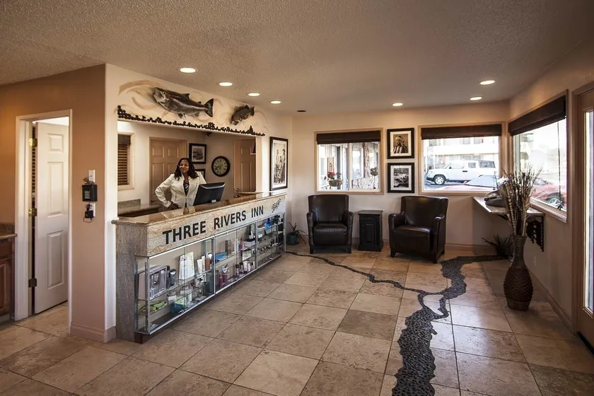 Three Rivers Inn - Image 1