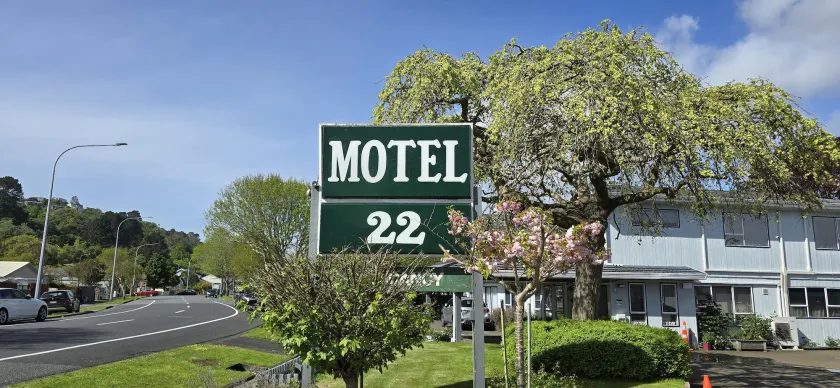 Motel 22 - Image 1