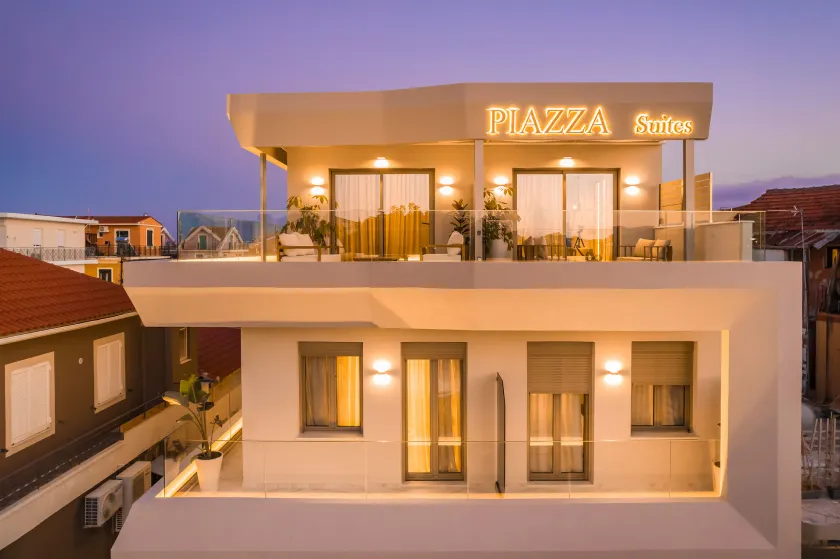 Piazza Suites  - Image 1