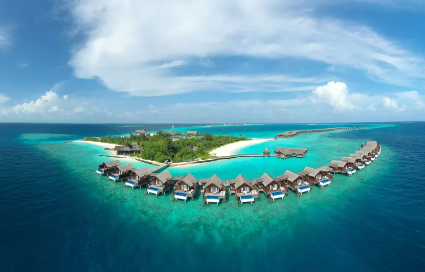 Grand Park Kodhipparu Maldives - Image 1