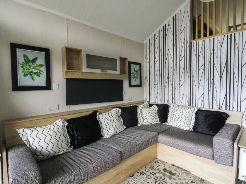 The Family Pod - Gower - Image 1
