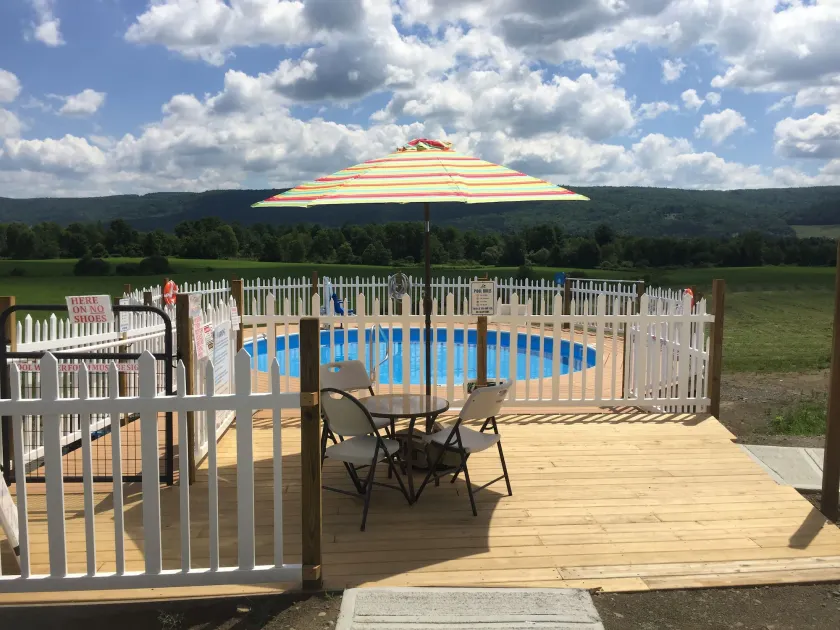 Apple Inn and Suites Cooperstown Area - Image 1