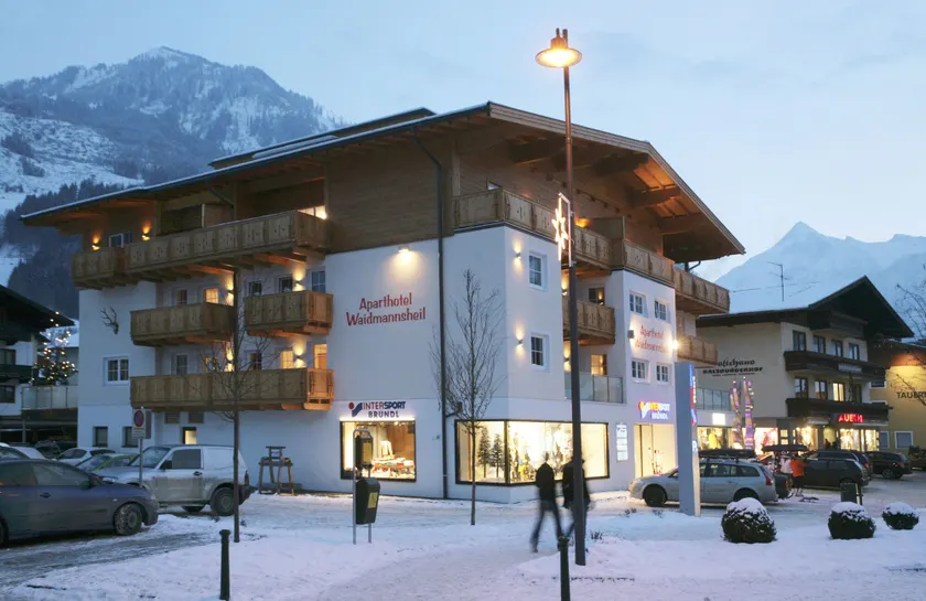 Agréable appartement de vacances convivial et familial avec sauna, terrasse et jardin | À côté du ski | Avec animaux autorisés - Image 1