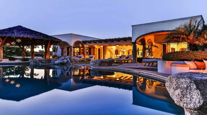 Exclusive Holiday Villa With Private Pool and Beachfront Location, Cabo San Lucas Villa 1018 - Image 1