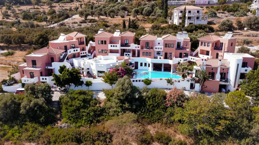 Nisea Hotel Samos - Image 1