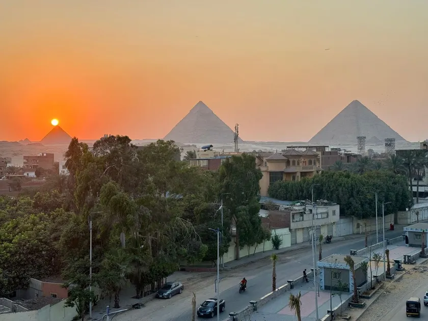 Remal Pyramids Hotel - Image 1
