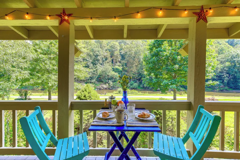 Riverfront Home w/ Fire Pit + Deck in Lansing - Image 1