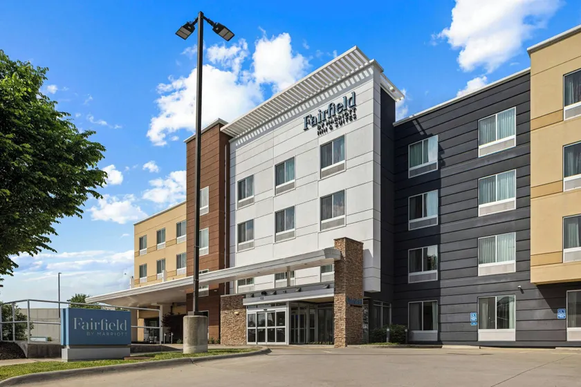 Fairfield Inn & Suites by Marriott Nashville Downtown-MetroCenter - Image 1