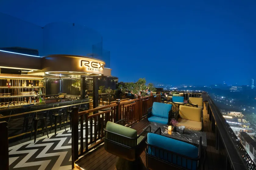 Rex Hanoi Hotel - Image 1