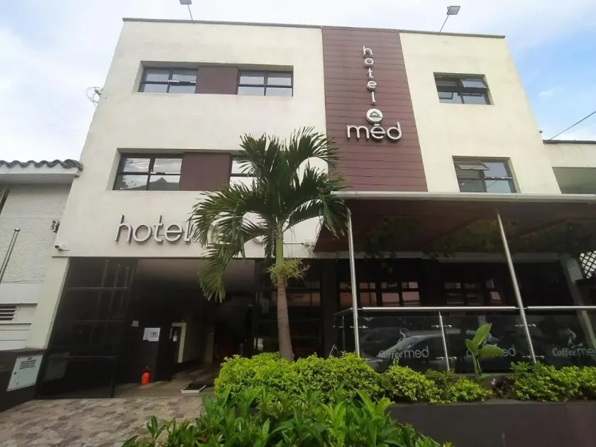 Hotel MED 70 - Image 1