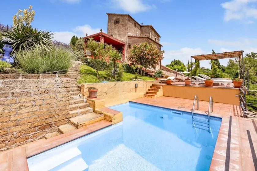 Torre Del Melograno With Heated Pool - Image 1