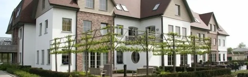 Biznis Hotel - Image 1