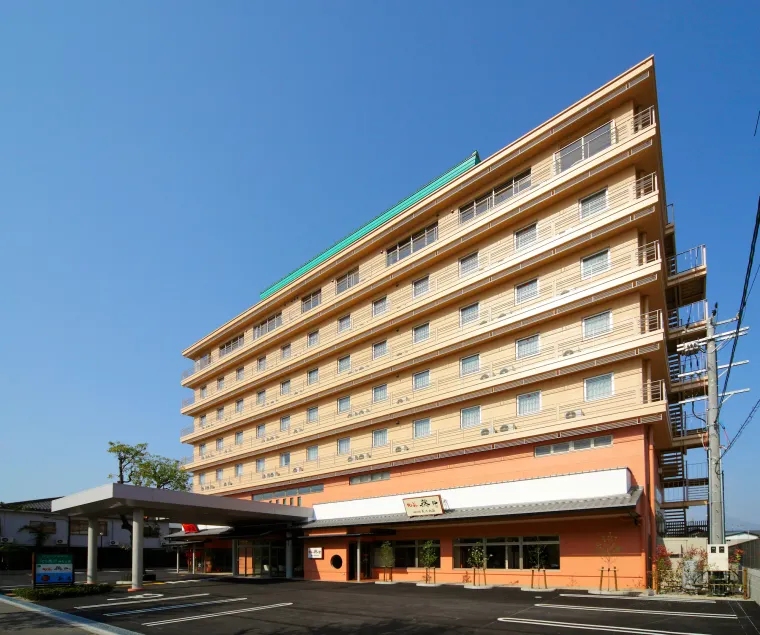 Green Hotel Yes Nagahama Minatokan - Image 1