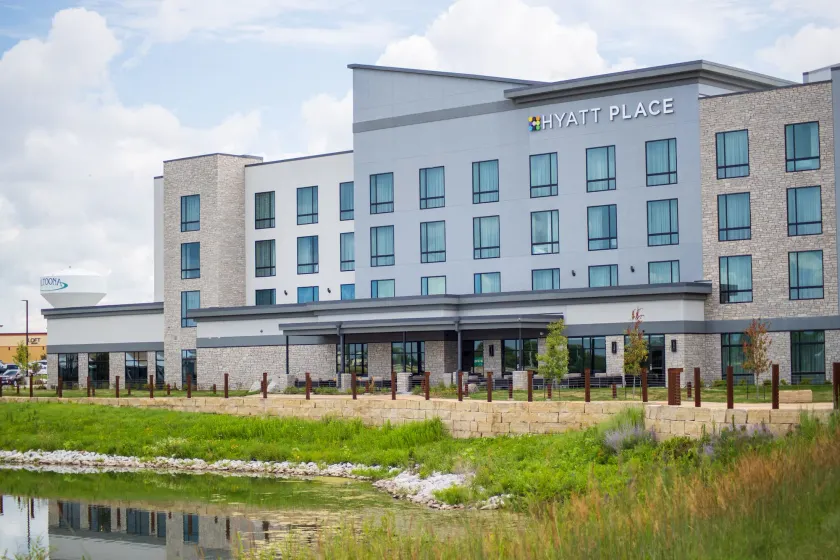 Hyatt Place Altoona/Des Moines - Image 1