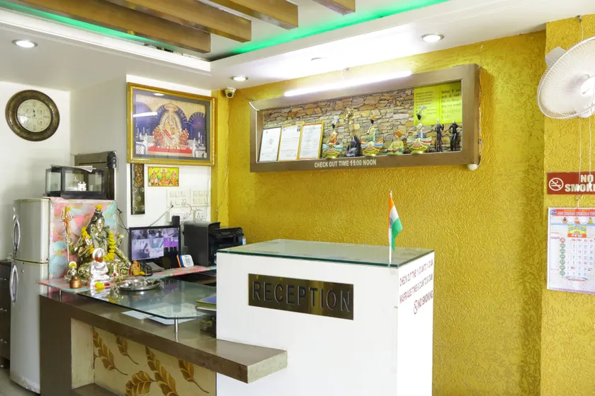 Hotel Neelkanth - Image 1