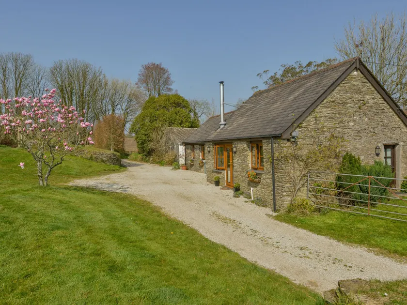 Hook Cottage - Image 1