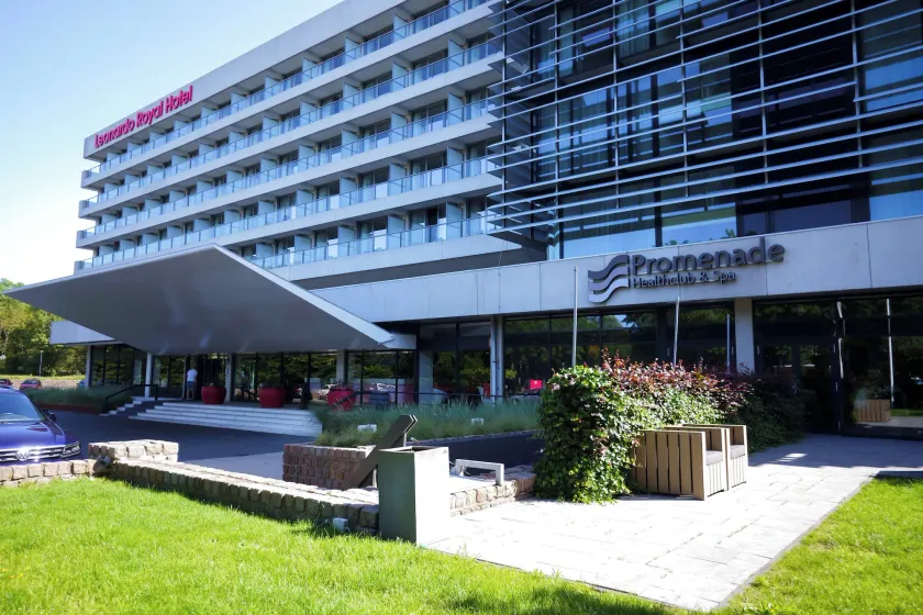 Leonardo Royal Hotel Den Haag Promenade - Image 1