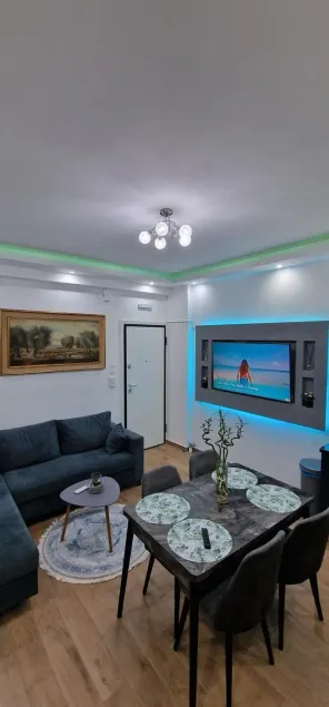 Luxury apartment in Sepolia - Image 1