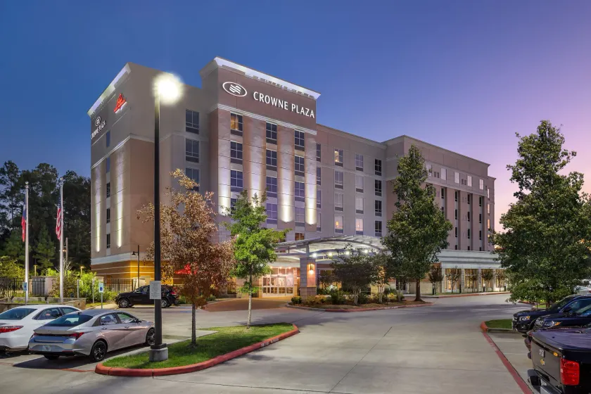 Crowne Plaza SHENANDOAH - WOODLANDS AREA by IHG - Image 1