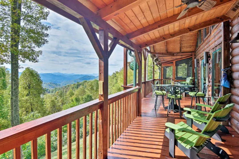 Cabin w/ BBQ + Games - Walk to Blue Ridge Parkway! - Image 1