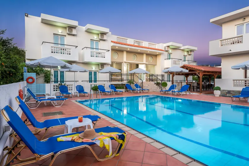 Sisi Breeze Hotel - Image 1