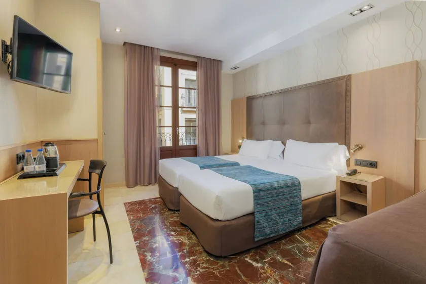 Hotel Gótico - Image 1
