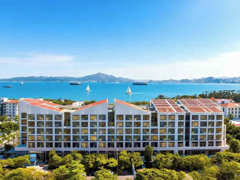 Joyze Hotel Xiamen, Curio Collection by Hilton - Image 1