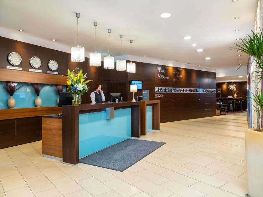Hotel Mercure Graz City - Image 1