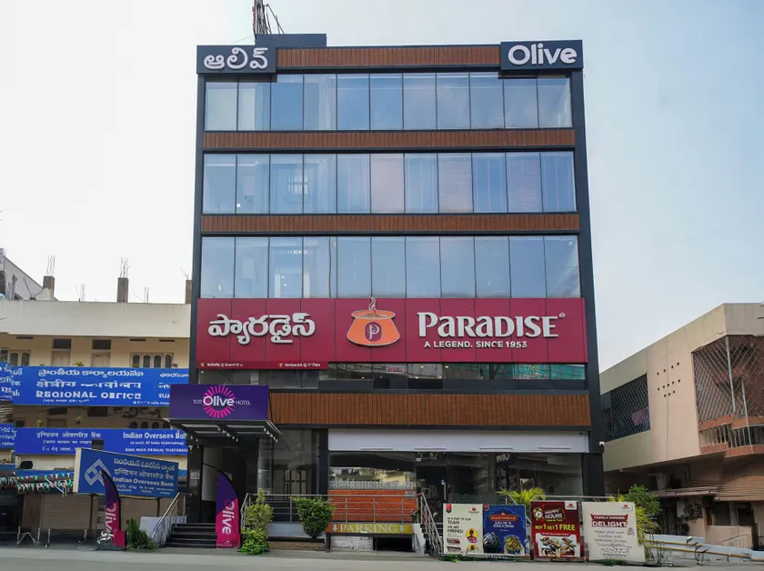 Olive Hotel Benz Circle, Vijayawada by Embassy Group - Image 1