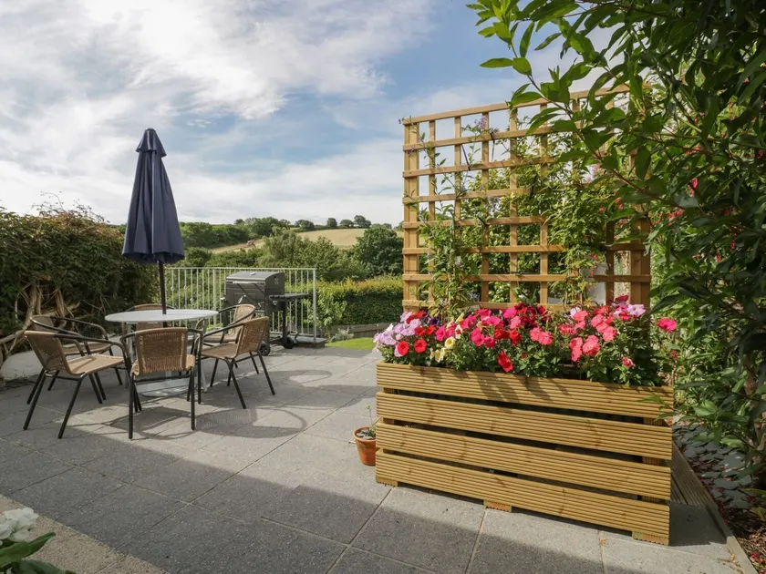 Orchard View - Image 1