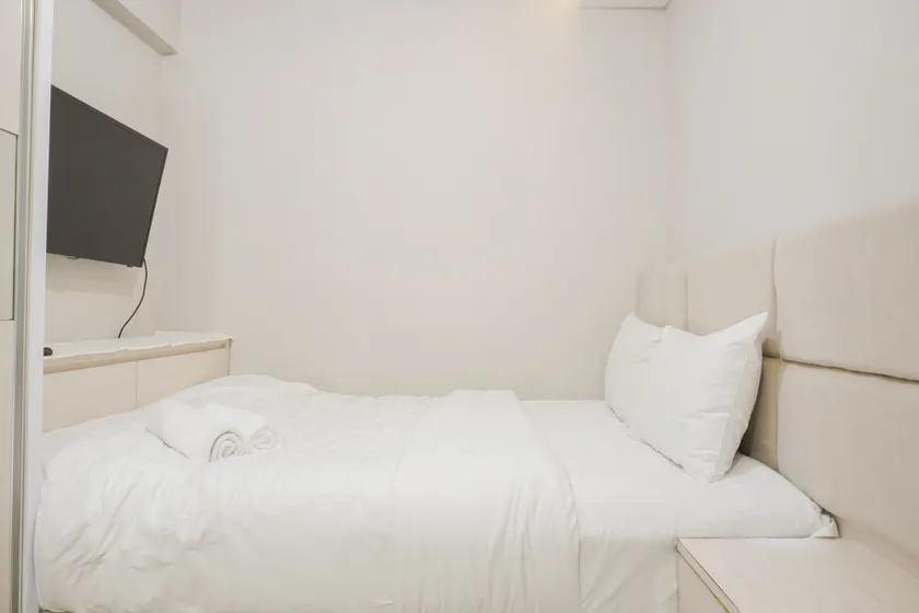 Comfort And Simply 2Br At Green Bay Pluit Apartment - Image 1