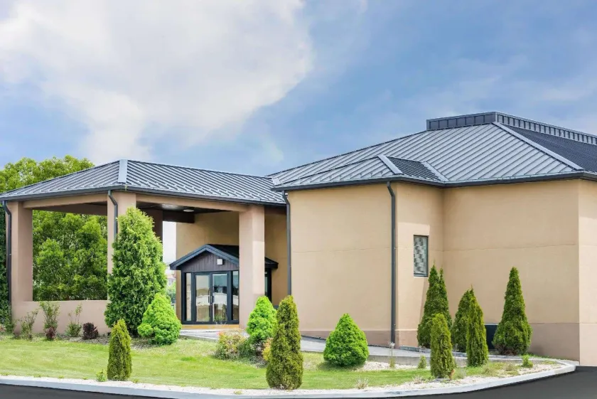 Wingate by Wyndham Somerset - Image 1