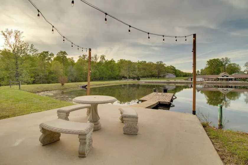 Waterfront Home Near Mark Twain National Forest - Image 1