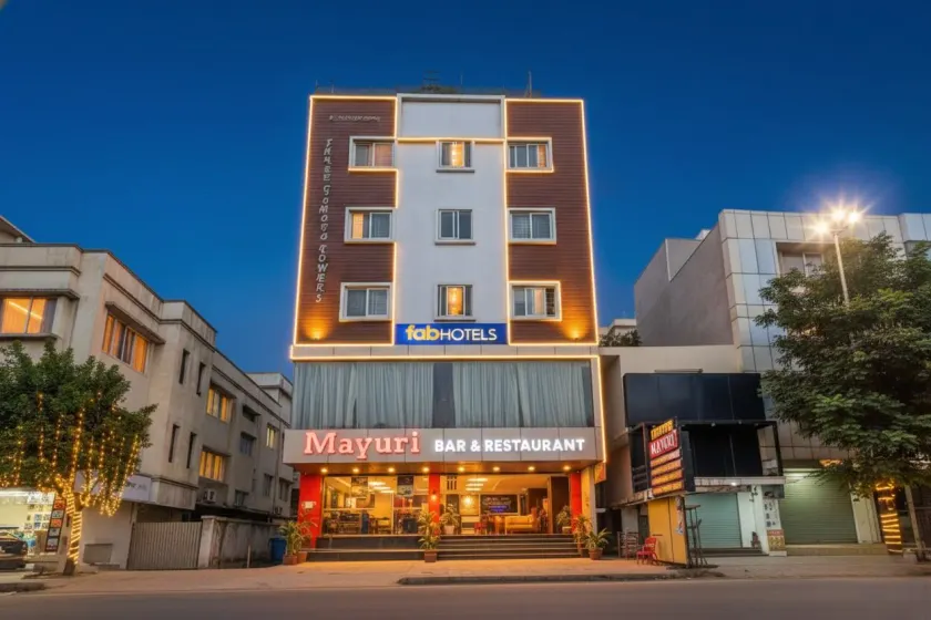 FabHotel Mayuri Residency - Image 1