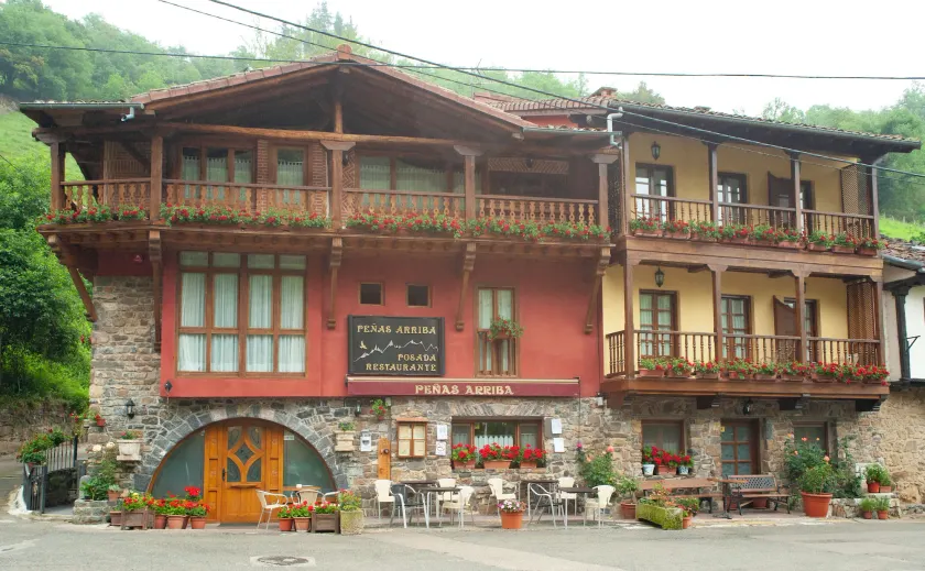 Posada Peñas Arriba - Image 1