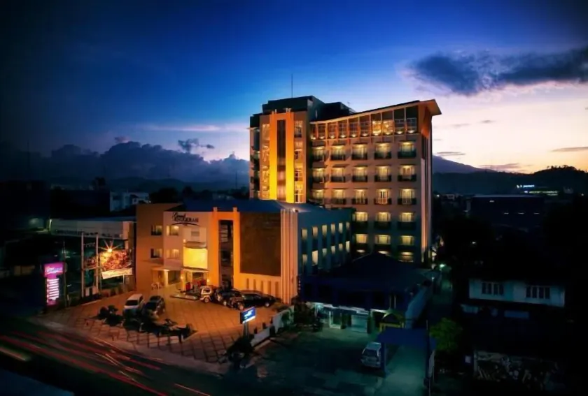 Hotel Grand Anugerah - Image 1