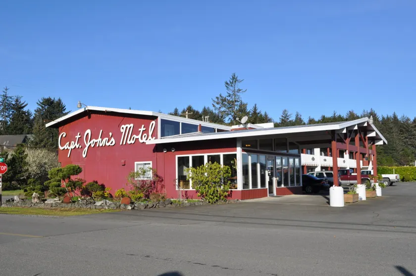 Captain John's Motel - Image 1