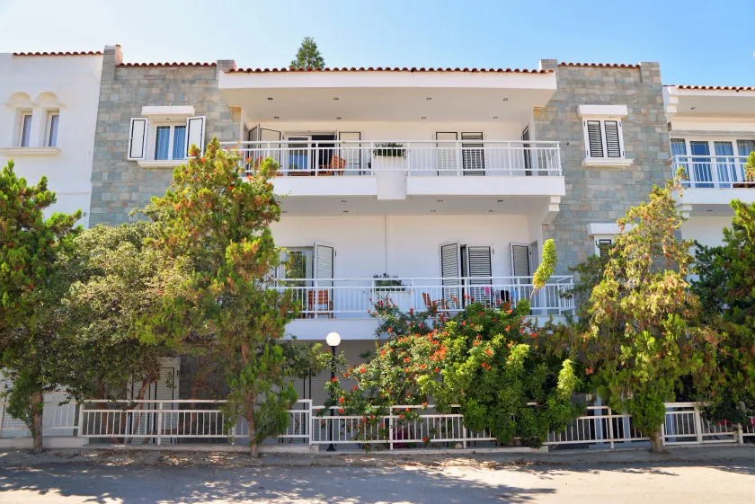 Hotel Anna Apartments - Image 1