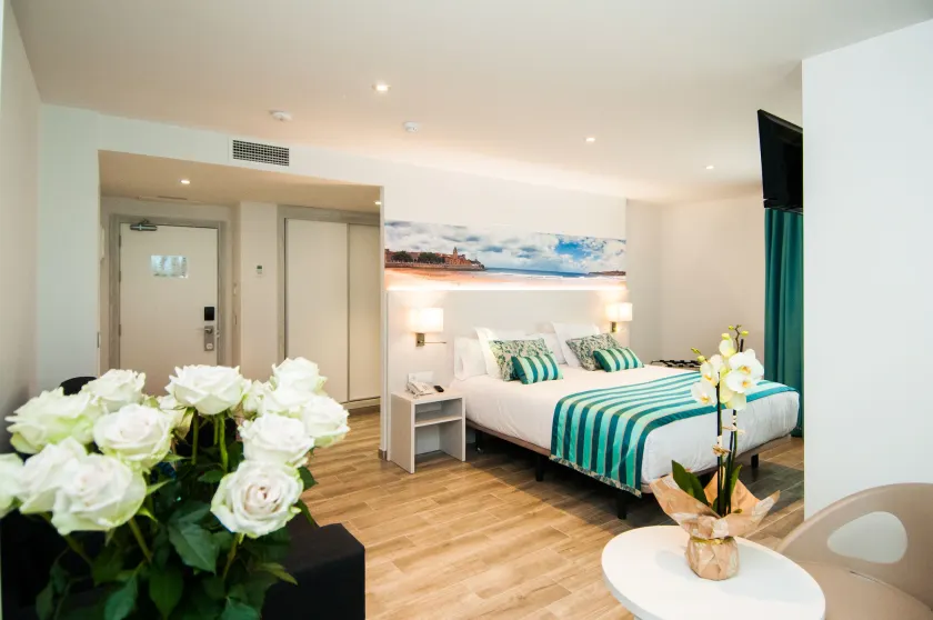 Hotel Censal - Image 1